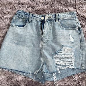 PRETTYLITTLETHING Size 6